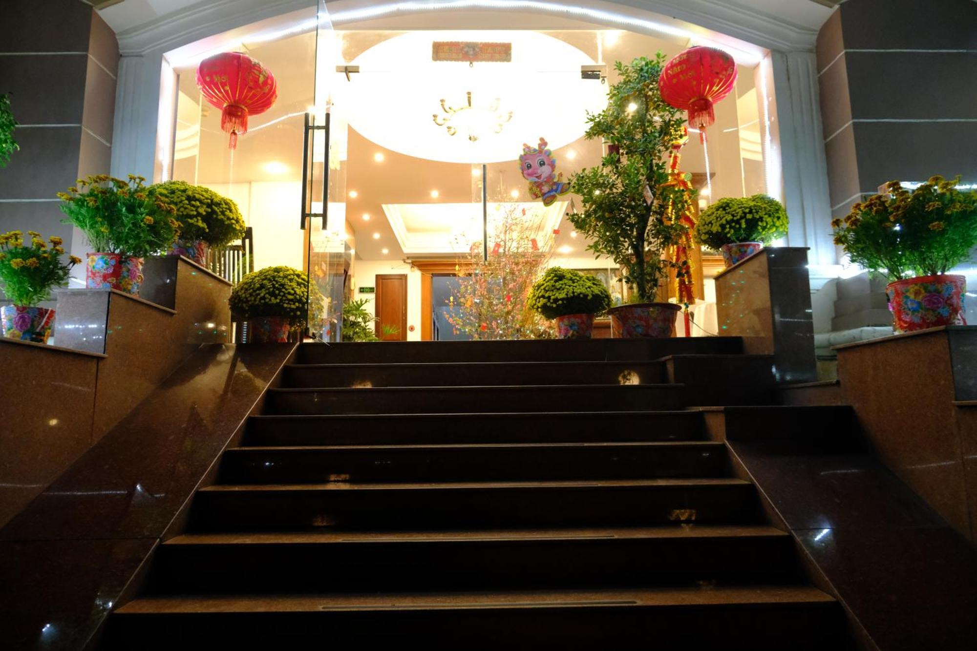Hoa Phat Hotel & Apartment Bandar Ho Chi Minh Luaran gambar