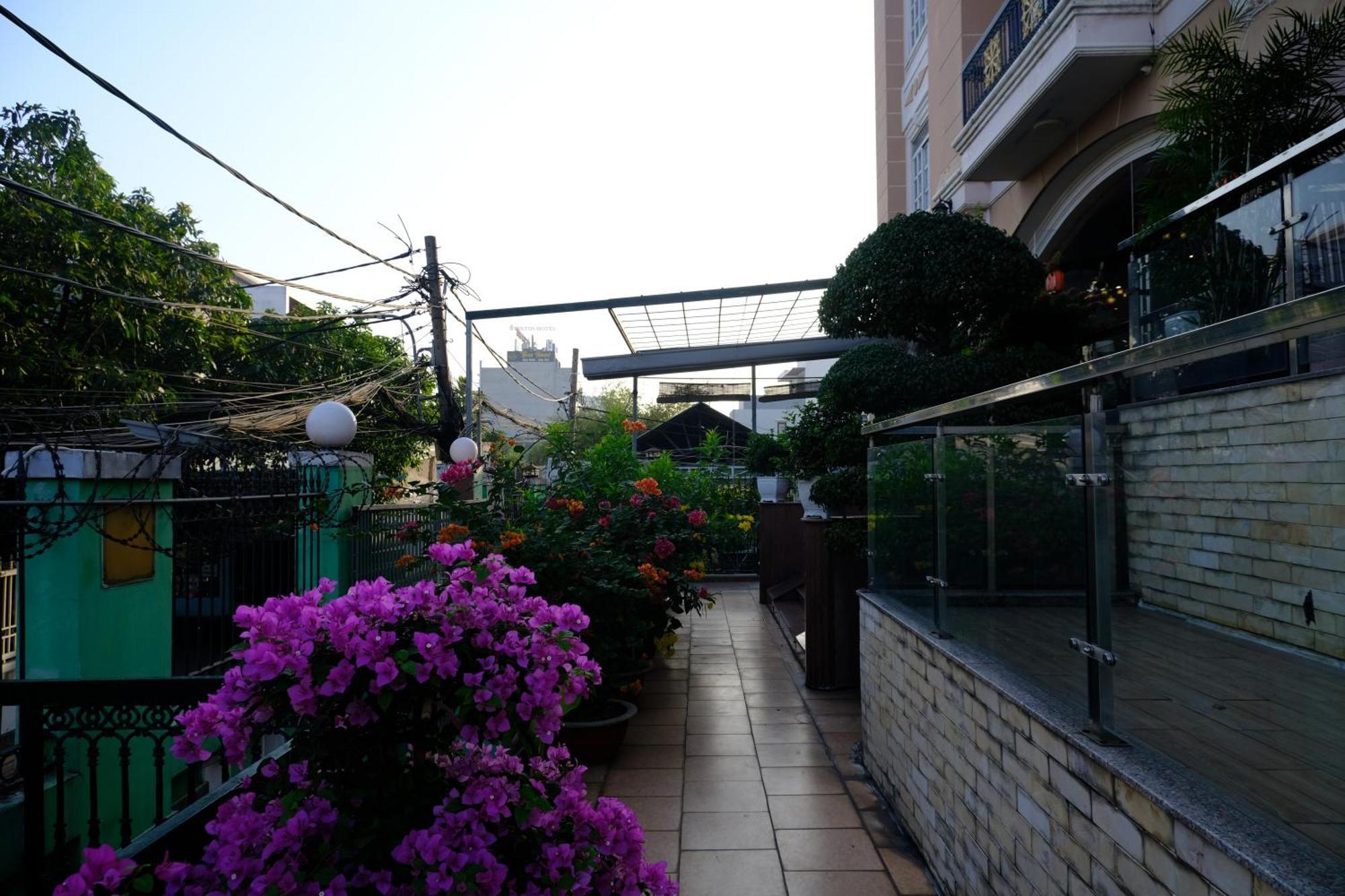 Hoa Phat Hotel & Apartment Bandar Ho Chi Minh Luaran gambar