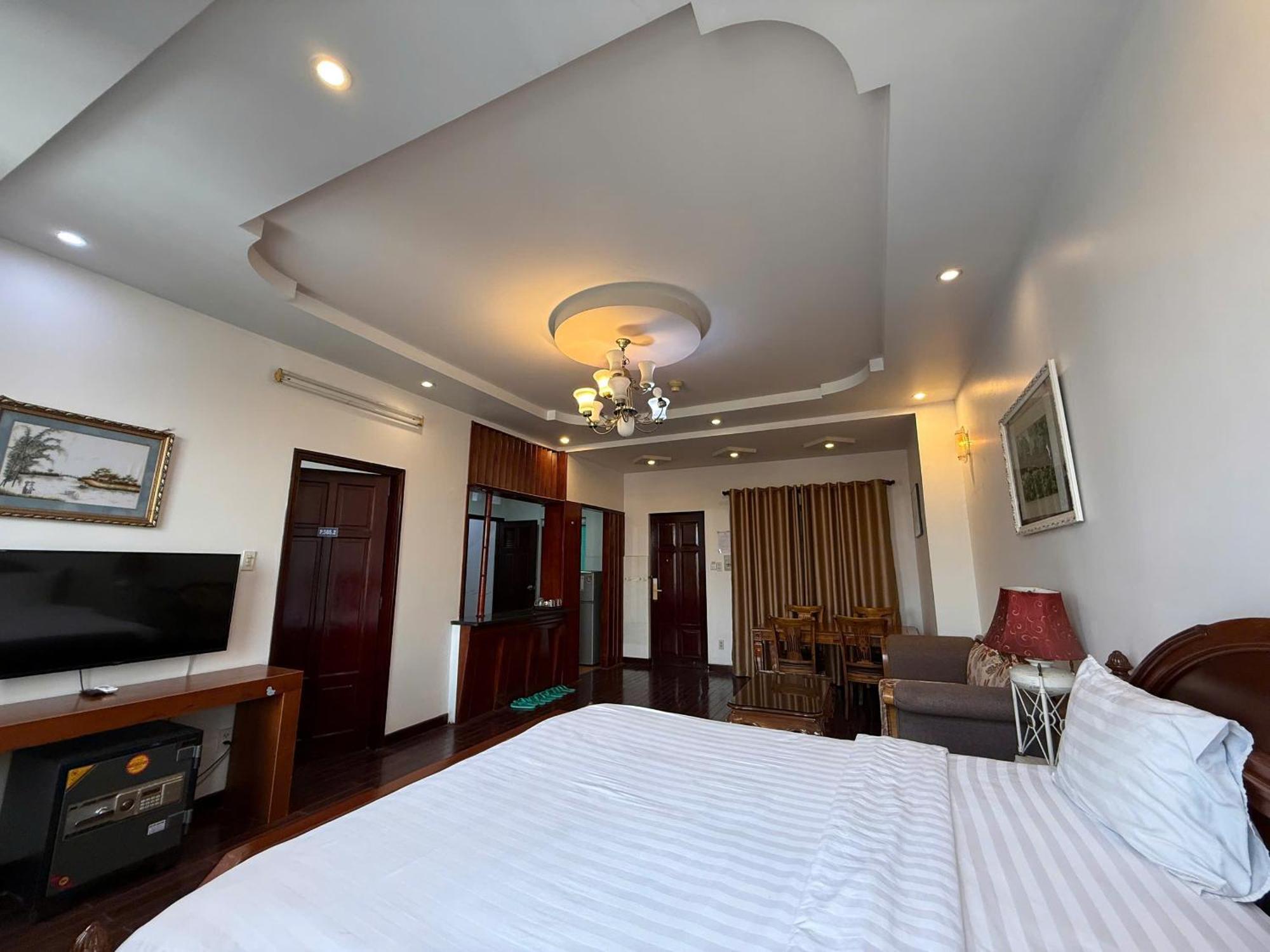 Hoa Phat Hotel & Apartment Bandar Ho Chi Minh Luaran gambar