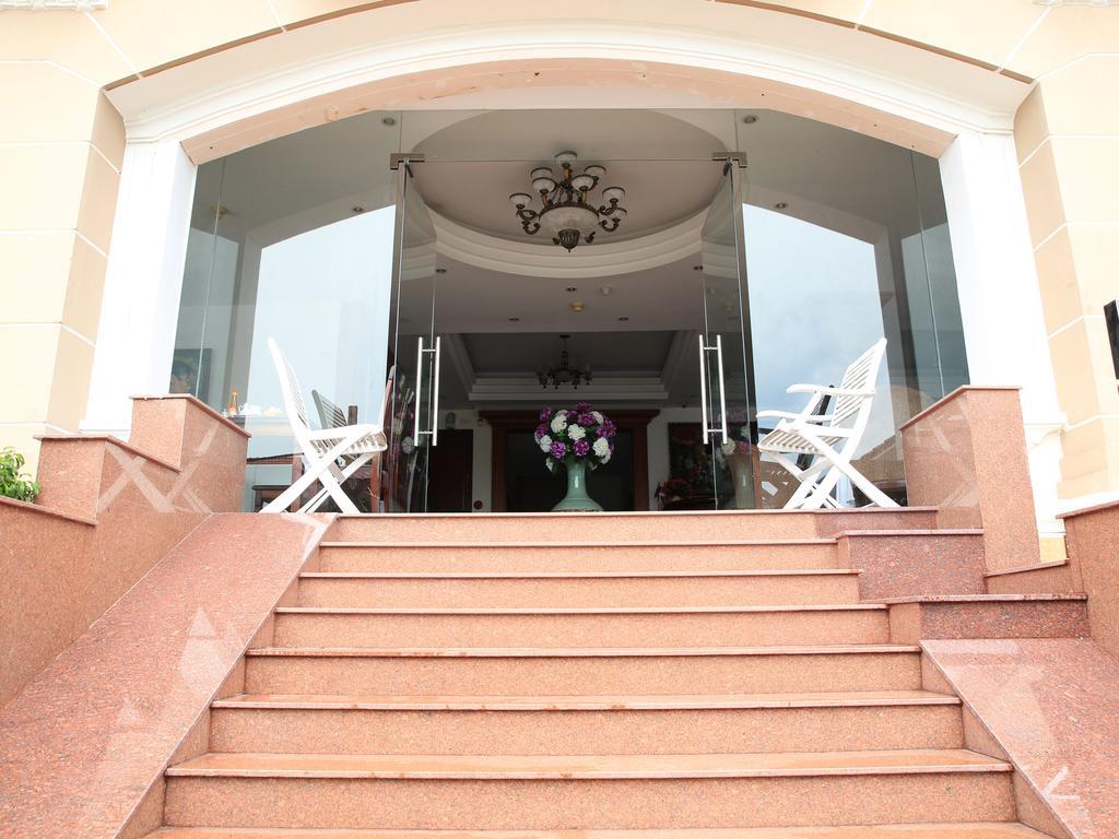 Hoa Phat Hotel & Apartment Bandar Ho Chi Minh Luaran gambar