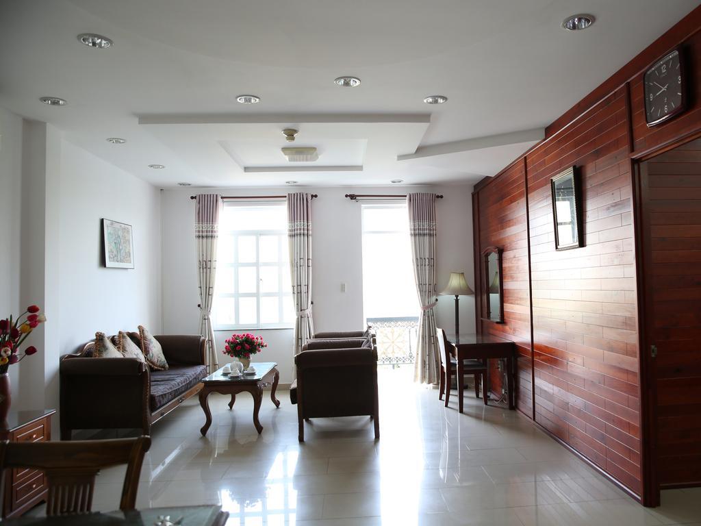 Hoa Phat Hotel & Apartment Bandar Ho Chi Minh Luaran gambar