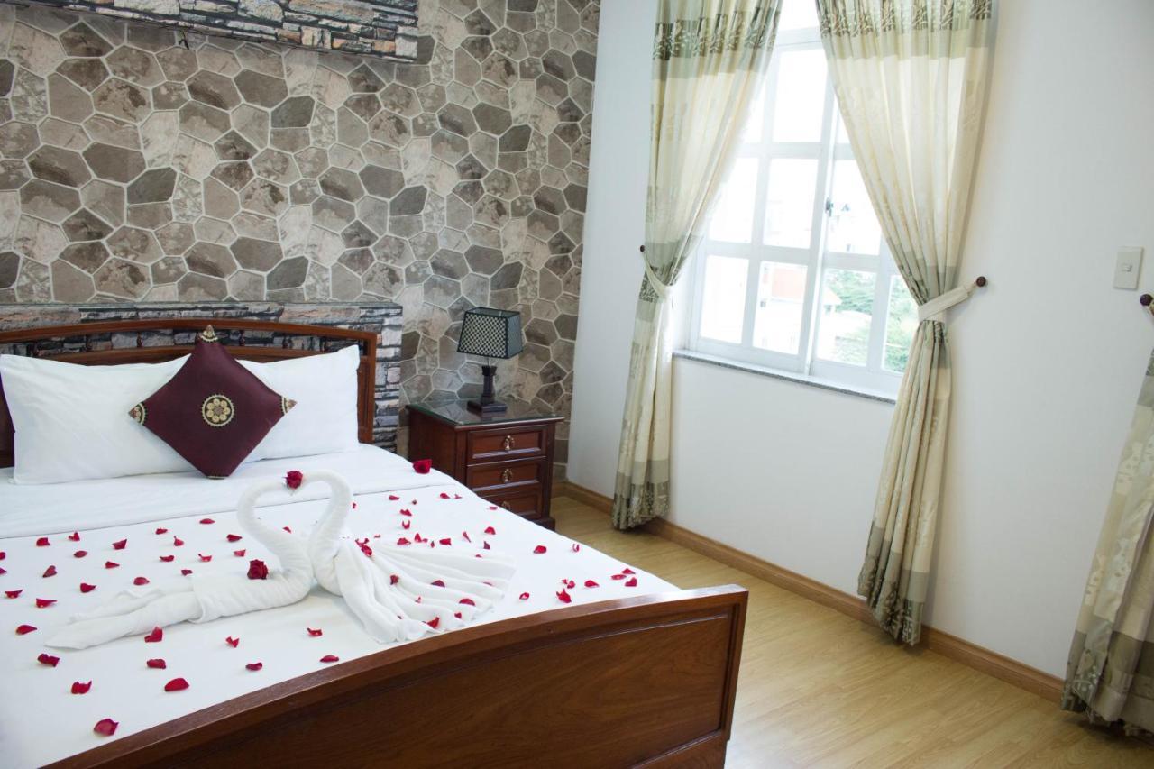 Hoa Phat Hotel & Apartment Bandar Ho Chi Minh Luaran gambar